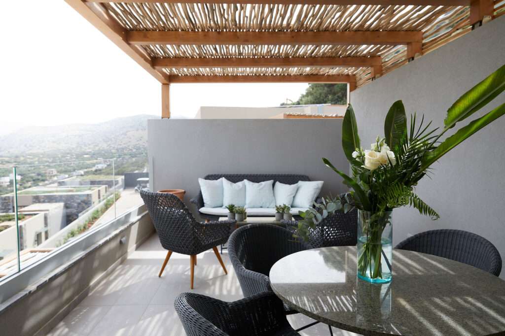 Duplex Two Bedroom Suite - Private Pool - Sea View 13