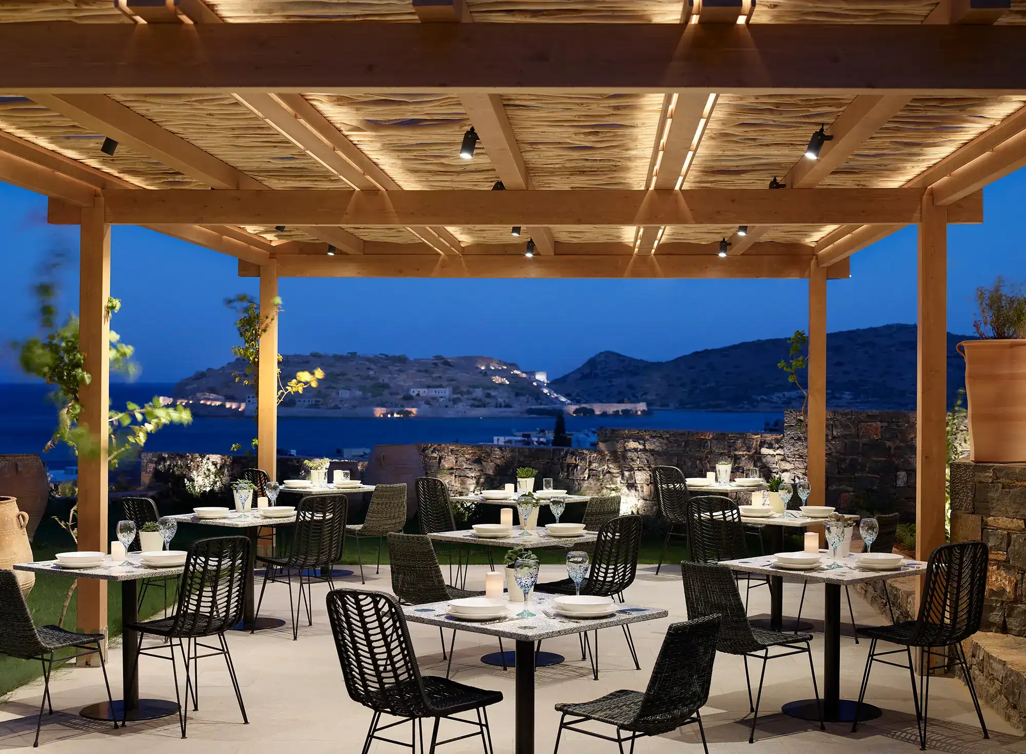 Meet The Chef. Cayo’s menus curator, Lefteris Lazarou, interview to Luxury Lifestyle Magazine