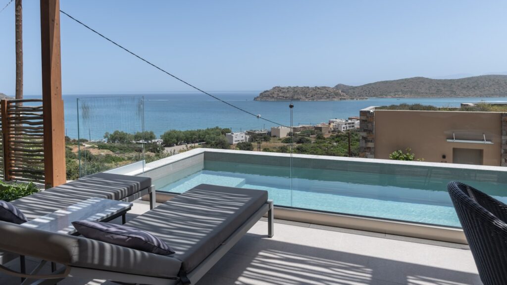 safety pool door Superior Family room sea view pp 2